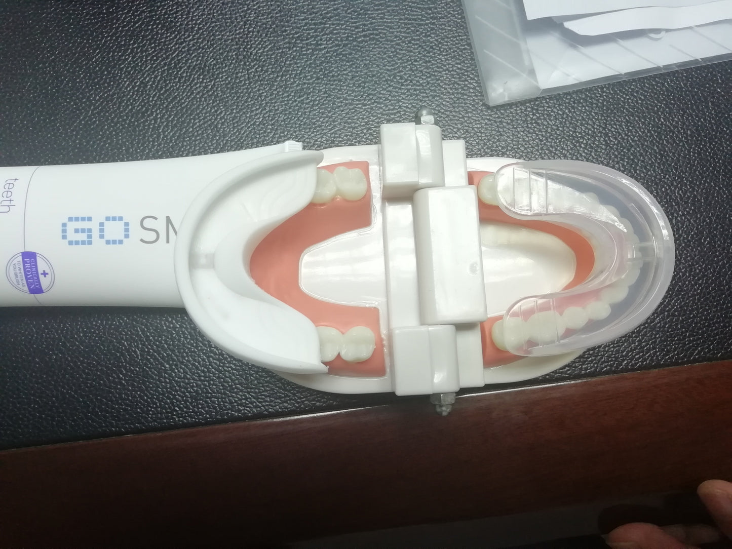 SmileWave™ 360 – Brosse à Dents Électrique Intelligente Automatique