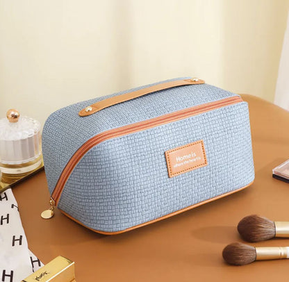 Nomad Beauty - La Trousse Chic des Femmes en Mouvement
